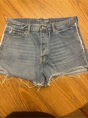 Old Navy Raw Hem Denim Shorts - Blue